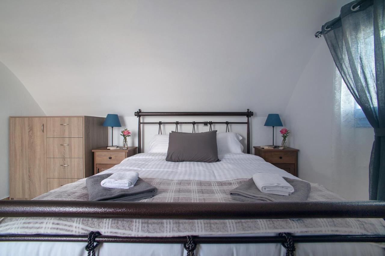 Sunrise Apartment Santorini Emporio  Esterno foto